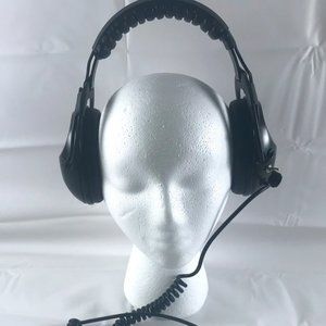 Jolly Rogers Headphones W 1/4 90 degree angle Plug.